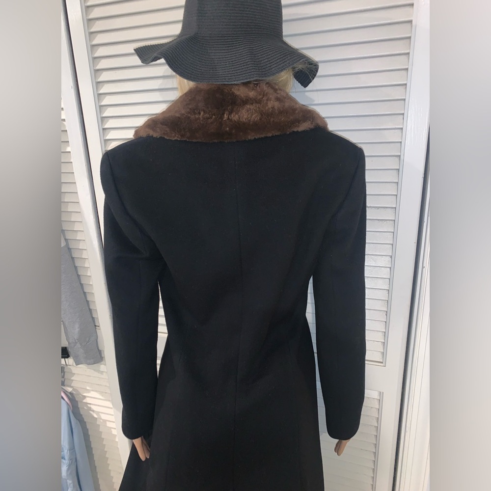 Vintage Black Merino Wool coat with brown faux fur Saks fifth Ave Women’s size 6 - Picture 5 of 14